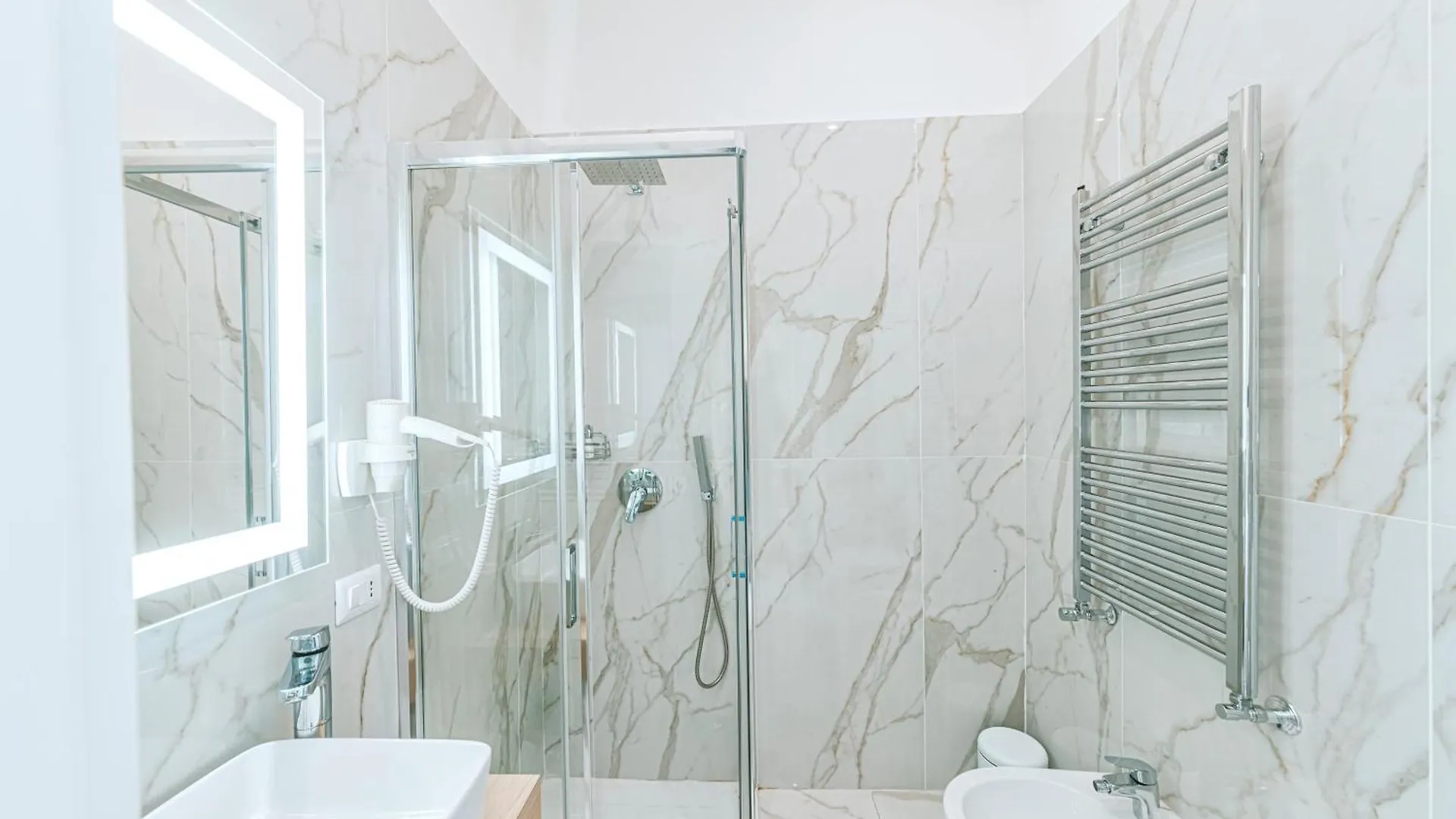 Gentile Suite & Spa Vomero Napoli Italia