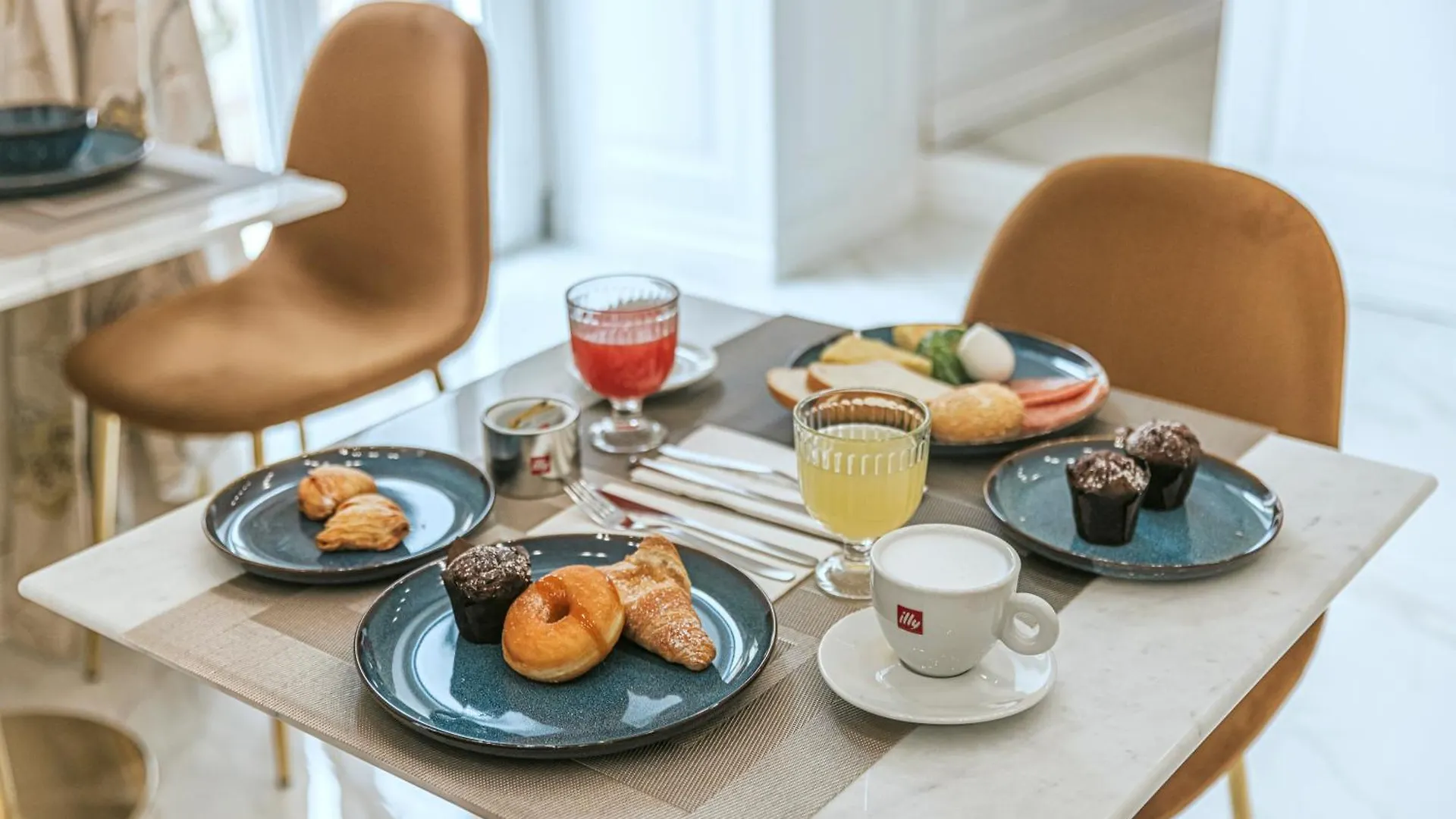 Gentile Suite & Spa Vomero Naples 0*,  Italy