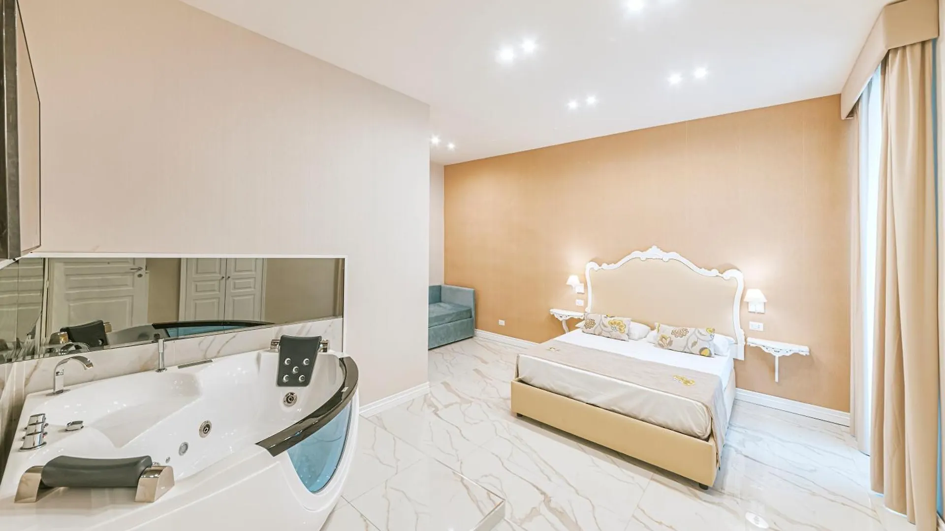 Gentile Suite & Spa Vomero Naples 0*,