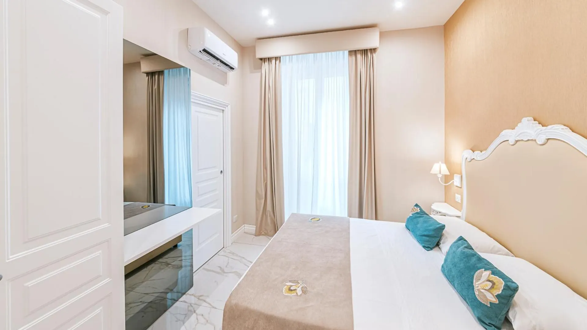 Gentile Suite & Spa Vomero Naples Guest house