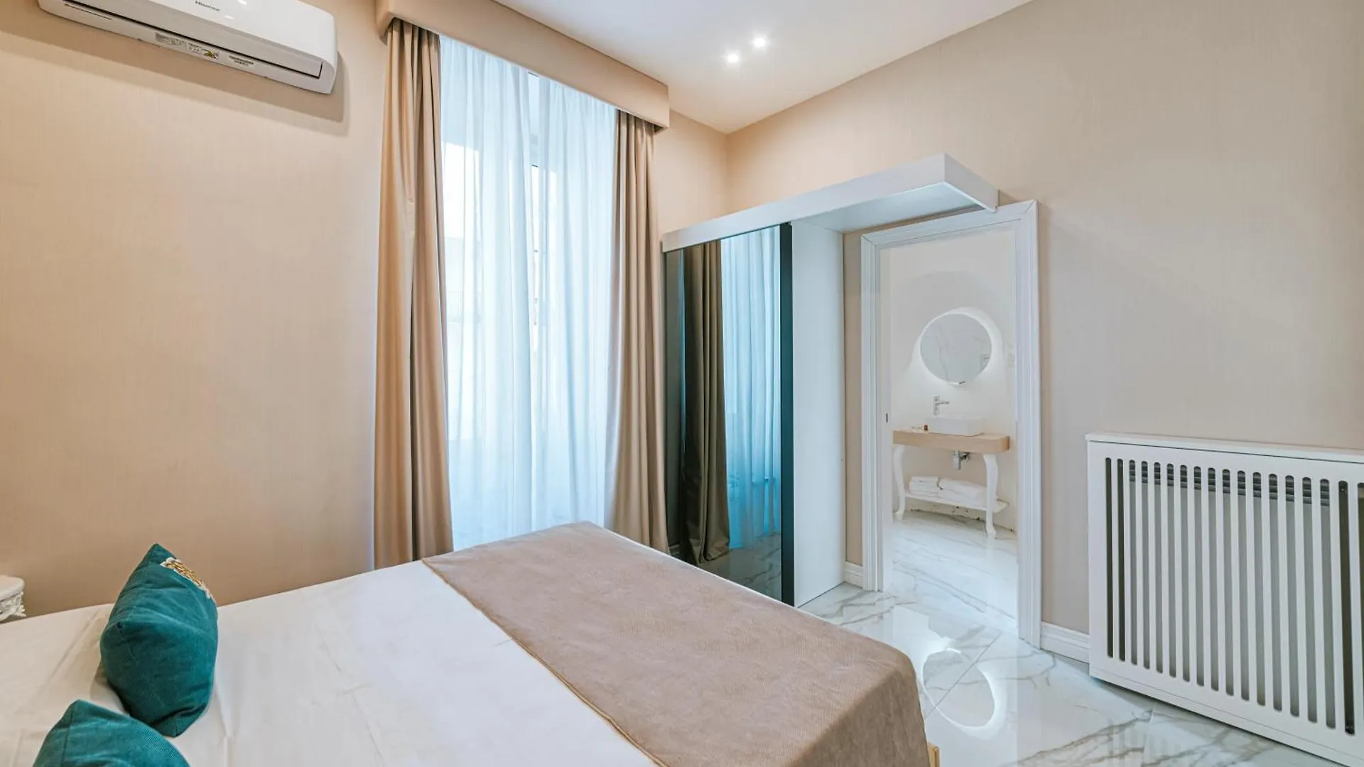 Gentile Suite & Spa Vomero Naples 0*,  Italy